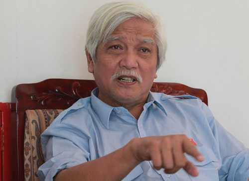 Đại biểu Dương Trung Quốc: “Tôi thất rất sốc vì nó gắn với y đức, với an toàn xã hội và quan trọng cái sốc nhất là quản lý xã hội”.