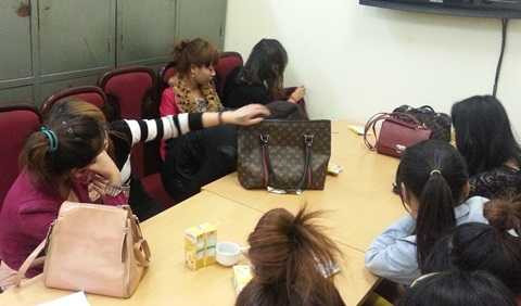 Bắt giữ 51 dân chơi đang bay lắc tại quán cà phê