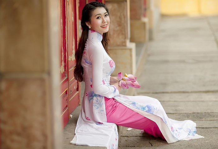 Tường Linh cũng mong muốn luôn làm mới bản thân mình theo hướng tích cực nhất có thể