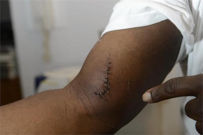 Đến giờ, tôi vẫn rất sợ khi nhấn nút xả bồn cầu. Có lẽ một lúc nào đó tôi sẽ phá nó đi, ông Pierre cho biết.