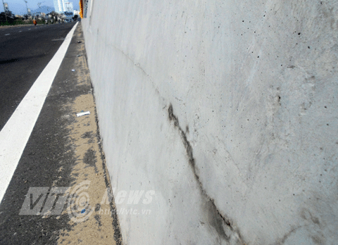 Đà Nẵng, cầu Rồng, kỷ lục, vết nứt, sự cố, Việt Nam