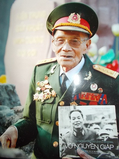 Đại tướng Võ Nguyên Giáp