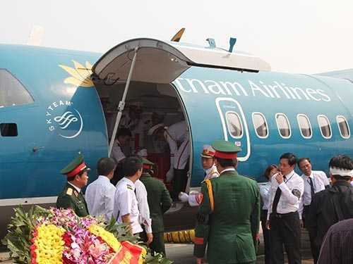 chuyên cơ chở linh cữu Đại tướng