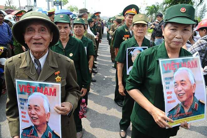 Đại tướng đã yên giấc ngàn thu trong lòng đất mẹ