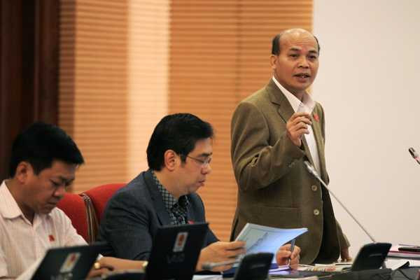 ĐB Đỗ Văn Đương chỉ ra bệnh hội họp