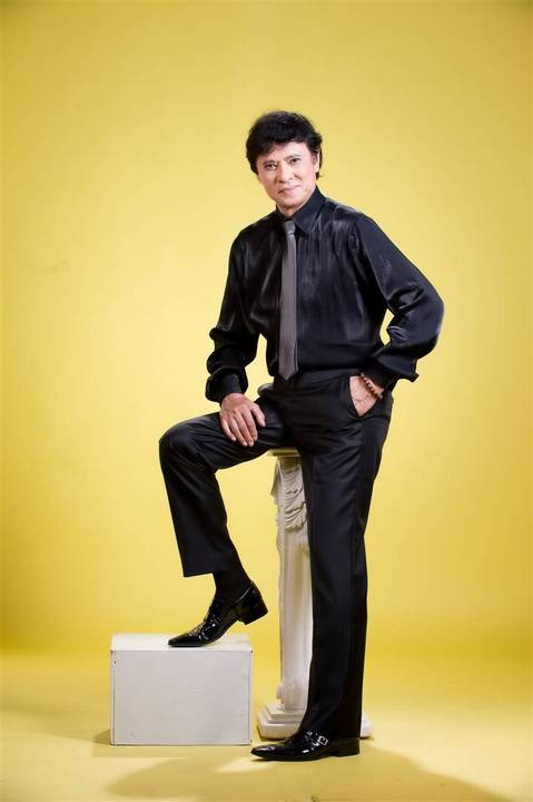 Tình khúc vượt thời gian