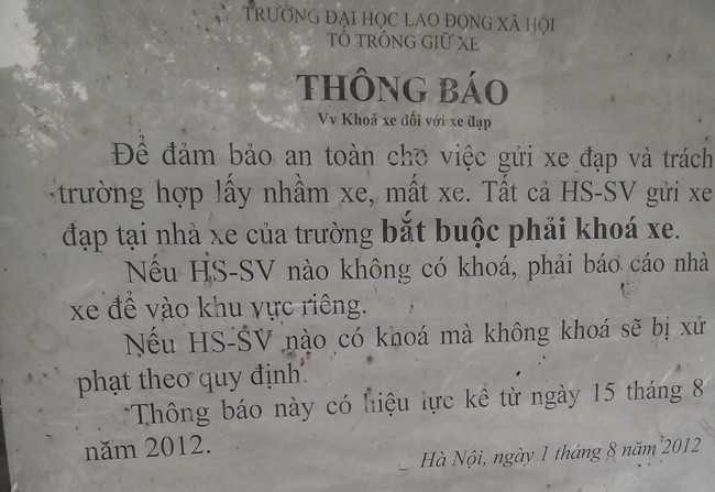 Nếu học sinh, sinh viên nào có khóa mà không không khóa sẽ bị xử phạt theo quy định.