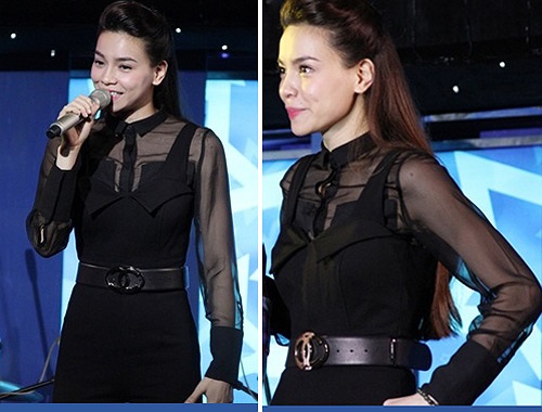 Sự lựa chọn của cô luôn nằm trong một khuôn khổ an toàn là áo trong suốt màu đen trơn hoặc ren đen và được kết hợp với nội y đồng màu vừa mắt nhìn.