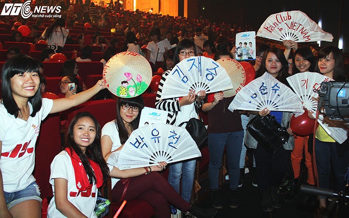 Các fan JYJ rất lịch sự và cho thấy fan VN hoàn toàn có thể theo dõi các thần tượng một cách có văn hóa.