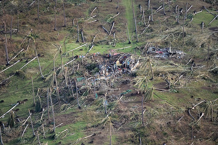 Cơn bão Haiyan sau khi tràn qua Philippines đã đổ bộ vào Việt Nam khiến 18 người chết và 4 người mất tích, 81 người bị thương