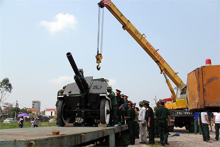 Theo kế hoạch, từ sân bay Đồng Hới, linh cữu của Đại tướng sẽ được đưa qua đoạn đường dài 70km đến địa điểm an táng tại khu vực núi Rồng, Vũng Chùa, Đảo Yến, Quảng Trạch.