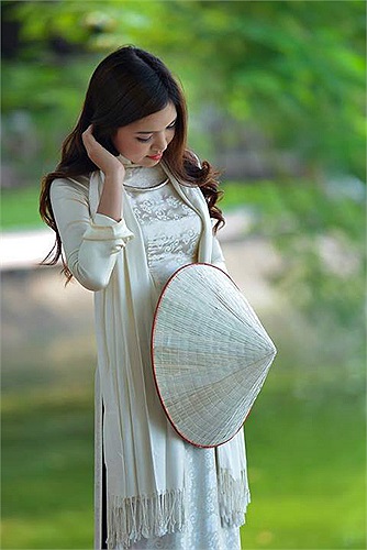 Dù có khá nhiều lời mời đóng phim, chụp ảnh cho các hãng thời trang nhưng hiện tại Thùy Dương vẫn đầu tư cho việc học tập lên cao và công việc bản thân đang theo đuổi