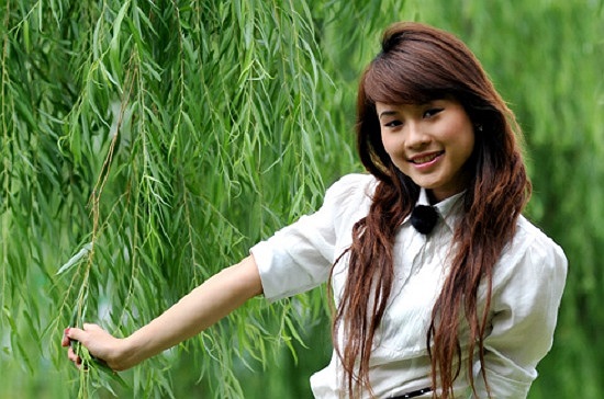 Hằng 'điệu' cũng lột xác rất nhiều sau khi tham gia diễn xuất trong Nhật ký Vàng Anh.