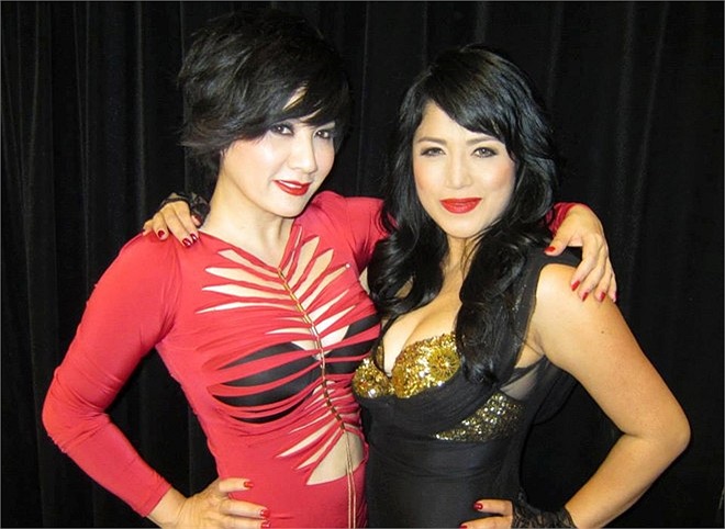 Chiếc váy khoe nội y lộ liễu của Trizzie Phương Trinh - vợ cũ Bằng Kiều.