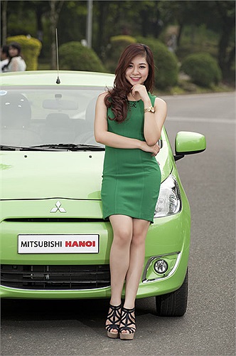 Thời gian tăng tốc từ 0 lên 100 km sau 12,8 giây.