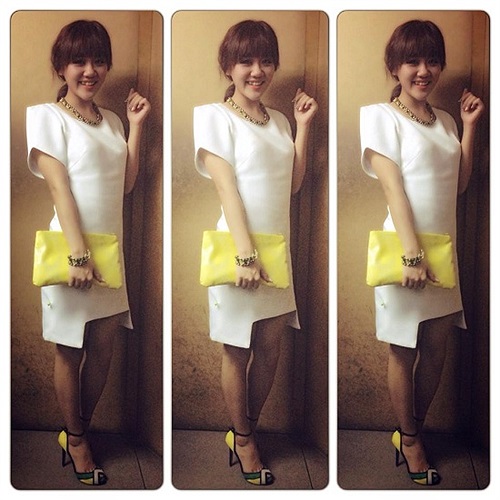 Văn Mai Hương thời trang trước khi chạy show.