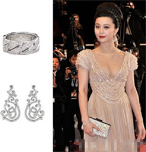 Cô thường chọn trang sức đính đá quý hoặc kim cương để tạo sự sang trọng cho bản thân.