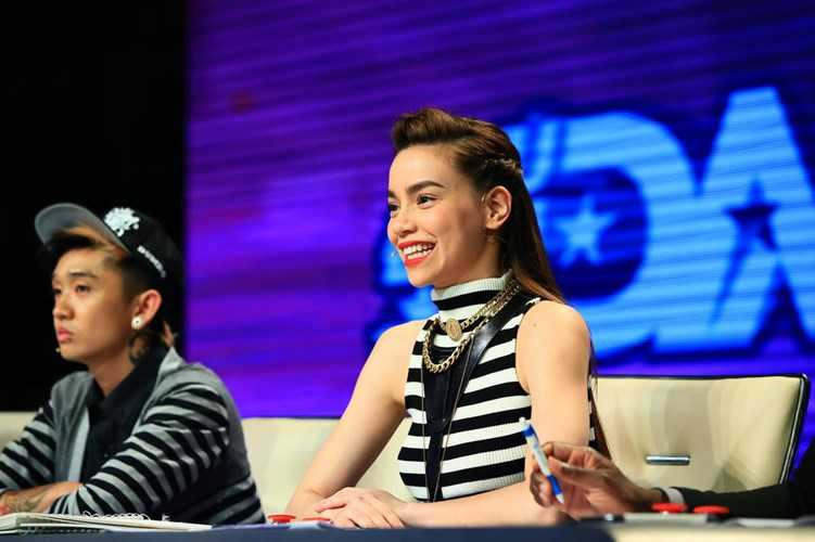 Hà Hồ bị Khánh Thi đá xéo về chiều cao của Cường Đô la