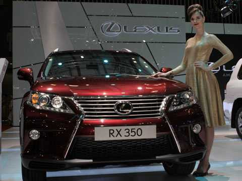 Lexus về Việt Nam