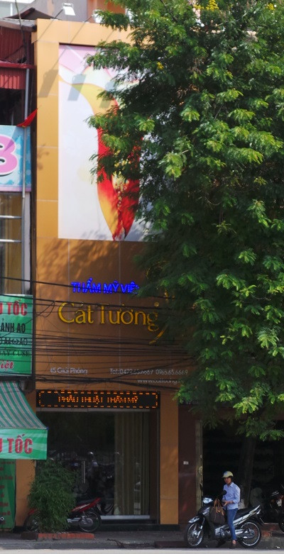 Mất mạng vì đi nâng ngực, xóa sẹo ở thẩm mỹ viện