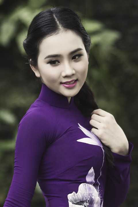 Miss Duyên dáng áo dài 2013