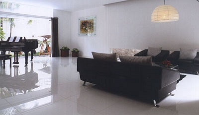 Ngồi ở bất kỳ vị trí nào của căn nhà đều đón được ánh sáng tự nhiên. 