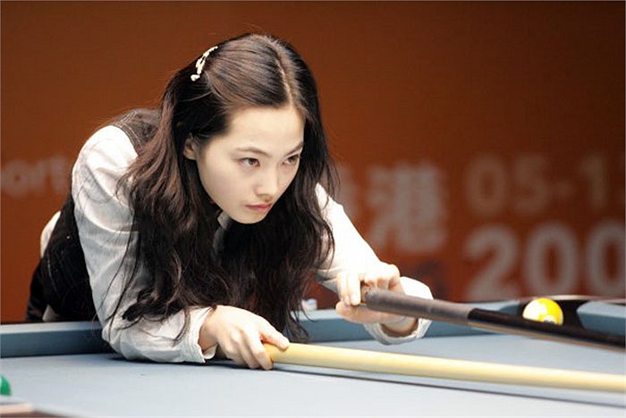 Ngoài những giờ tập luyên và thi đấu, Cha Yu-Ram còn làm người mẫu ảnh cho các tạp chí