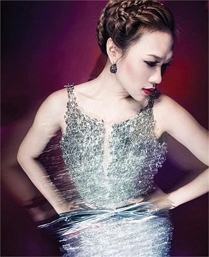 Mỹ Tâm ngày càng thành công, và biết làm mình đẹp hơn trong mắt công chúng.