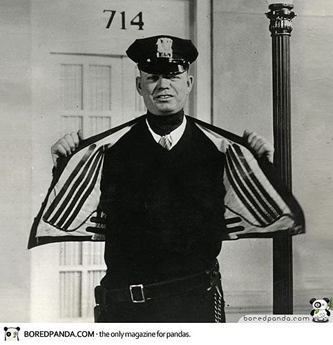 Heated vests were a powerful aid to traffic police in the US in 1932.