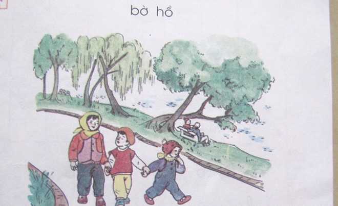 Bờ hồ chẳng khác bờ sông.