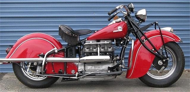  Được thành lập bởi hai tay đua xe đạp, hãng Indian là một trong những đối thủ 'đáng gờm' trên thị trường xe gắn máy vào đầu thế kỷ 20.