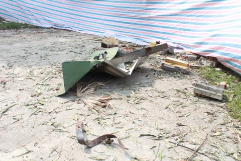 Nổ kho pháo hoa: Dân về sau sơ tán, nhà cửa tan hoang