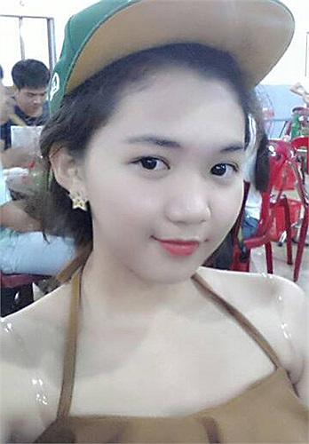 Cô bạn cũng tâm sự: Trước đây, cũng có người nói mình giống Ngọc Trinh, bản thân mình thì nghĩ mình không giống lắm. 