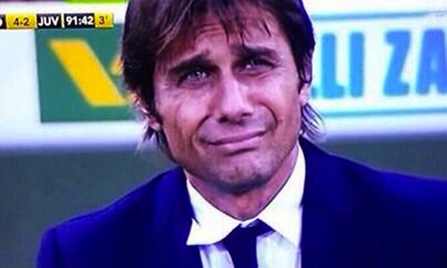 Gương mặt buồn bã của HLV Conte sau trận thua Fiorentina cuối tuần qua, chấm dứt chuỗi trận bất bại của Juventus