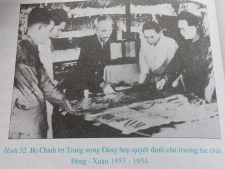 Đại tướng Võ Nguyên Giáp được nhắc đến trong một bài học khác trong SGK Lịch sử lớp 9. Tuy nhiên nhiều ý kiến vẫn cho rằng chưa đủ.