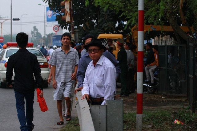 Nhịn ăn sáng, ông Phong vượt đường xa tới chào Đại tướng