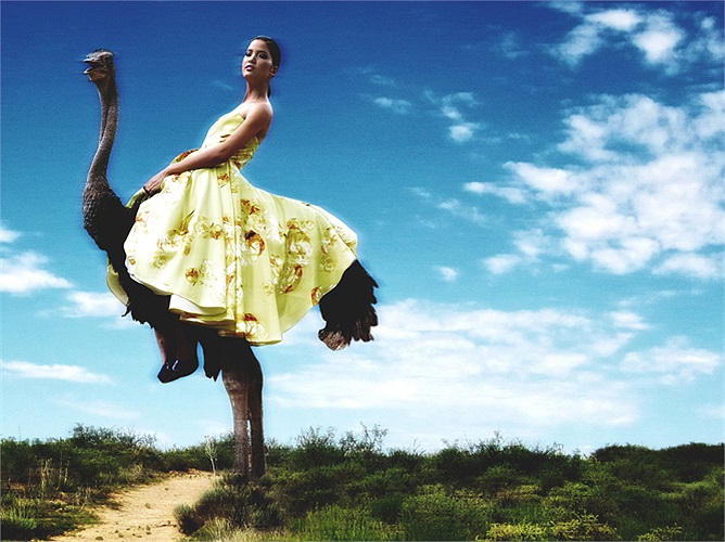 Chà Mi xuống phong độ khiến giám khảo thất vọng. Trong phần này, cô nhạt nhòa và bị lỗi ở phần chân.