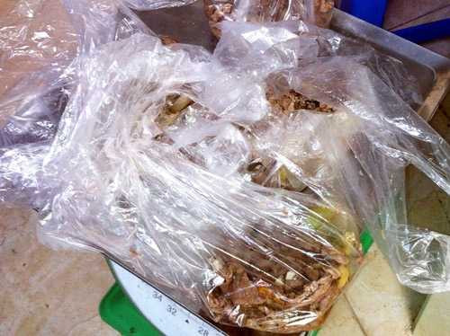 2 ký thịt bò xào bị nhà bếp xà xẻo.