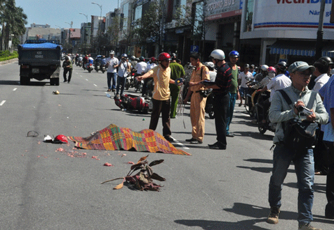 Đà Nẵng, tai nạn giao thông, kinh hoàng, xe tải, chết tại chỗ, tử vong