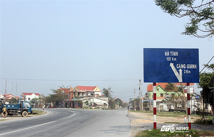 Ngã ba Cảng Gianh thuộc xã Thanh Trạch, huyện Bố Trạch.