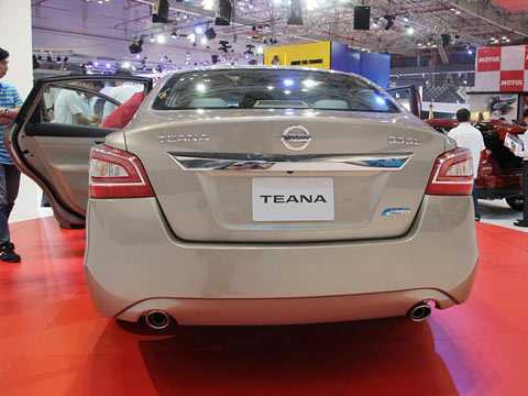 Nissan Teana