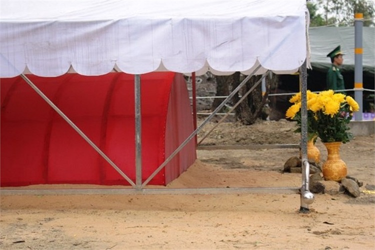 Cận cảnh mộ Đại tướng. 