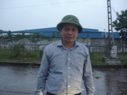 Thứ trưởng Vũ Văn Tám đội mưa tới Thái Bình chỉ đạo, đôn đốc phòng chống bão 