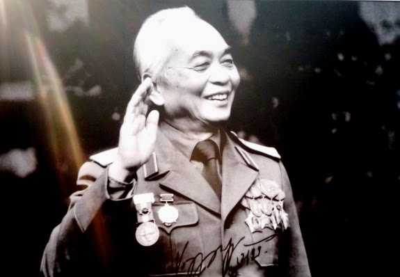 Đại tướng Võ Nguyên Giáp 