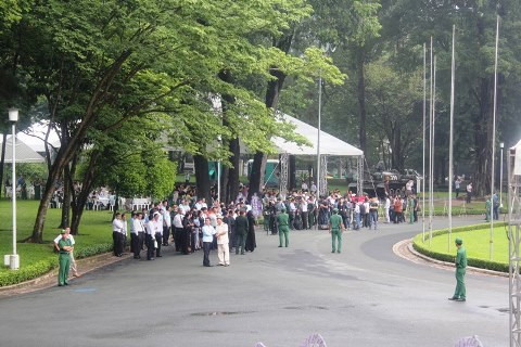 viếng Đại tướng Võ Nguyên Giáp, Hội trường Thống nhất, TP.HCM
