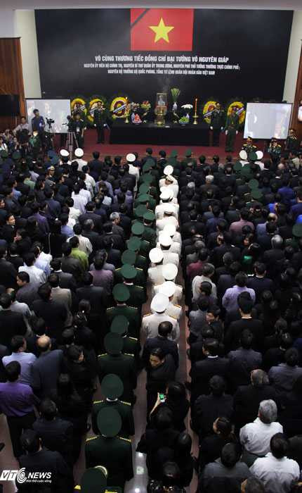 Trực tiếp: Lễ truy điệu Đại tướng trong nước mắt nghẹn ngào