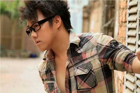 Trung Quân Idol: “Trong showbiz ít sự thật lắm!”