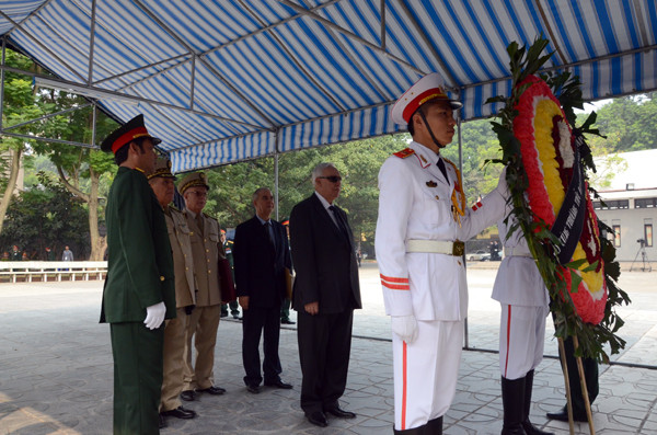 Tường thuật lễ viếng Đại tướng khắp mọi miền Tổ quốc