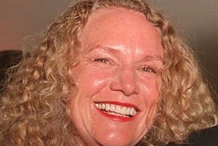 9. Christy Walton Giá trị tài sản ròng: 36,5 tỷ USD Thay đổi giá trị tài sản ròng từ đầu năm: +10,8%Nguồn gốc tài sản: Wal-Mart Công dân nước: Mỹ Nguồn ảnh: Business Insider