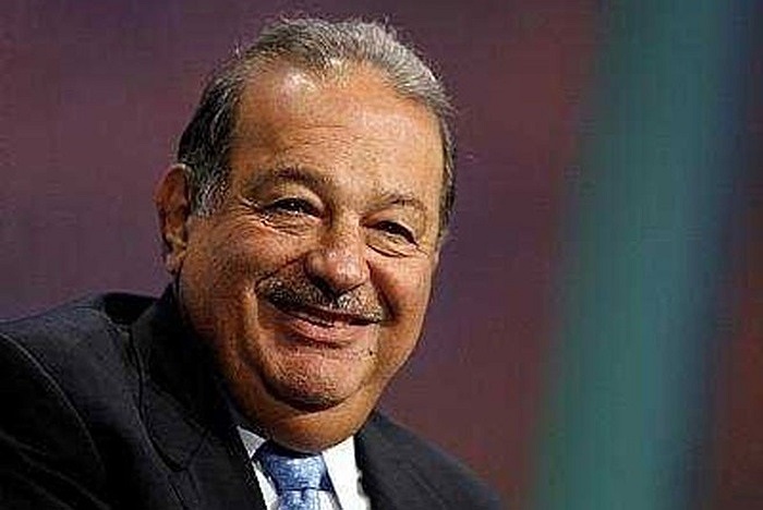 2. Carlos Slim Giá trị tài sản ròng: 65,5 tỷ USD Thay đổi giá trị tài sản ròng từ đầu năm: -12,9% Nguồn gốc tài sản: America Movil Công dân nước: Mexico Nguồn ảnh: Business Insider